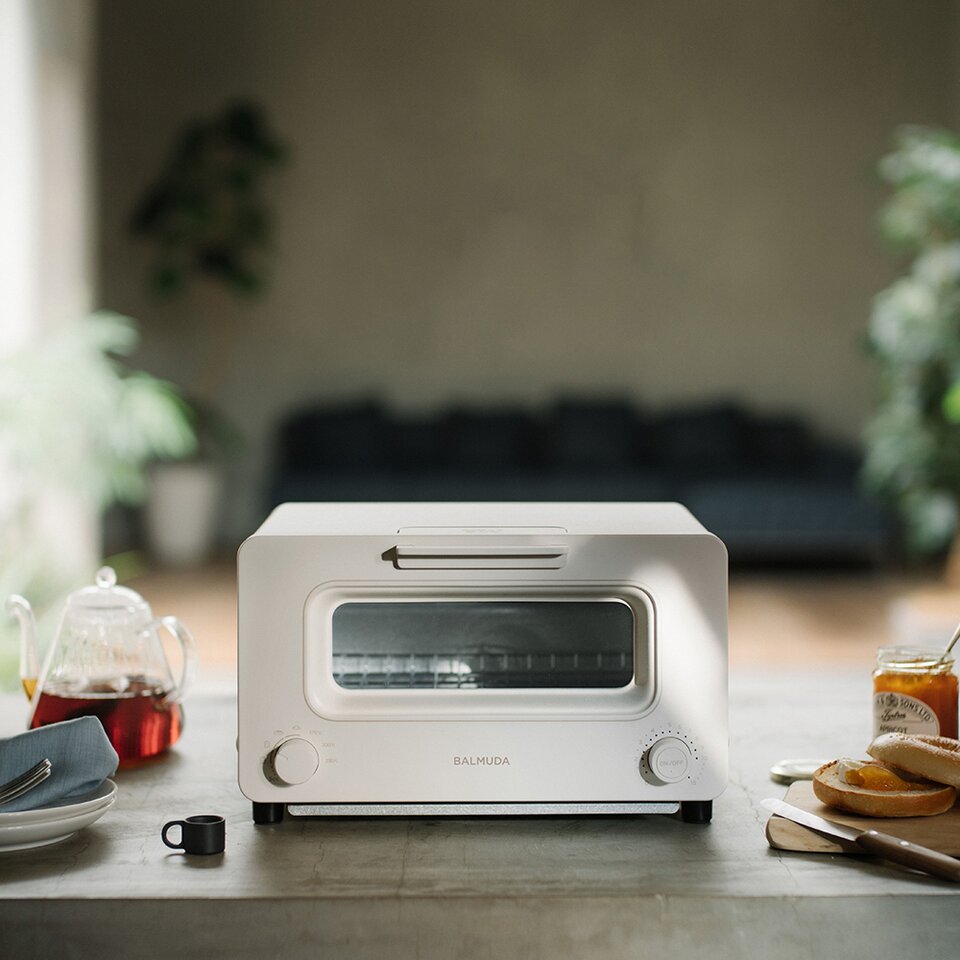売り切り BALMUDA The Toaster 完全未開封品 BALMUDA THE TOASTER - WHITE | TANGS Singapore