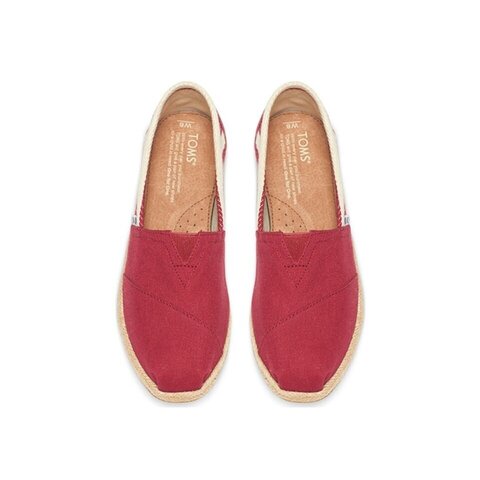 Red toms near on sale me