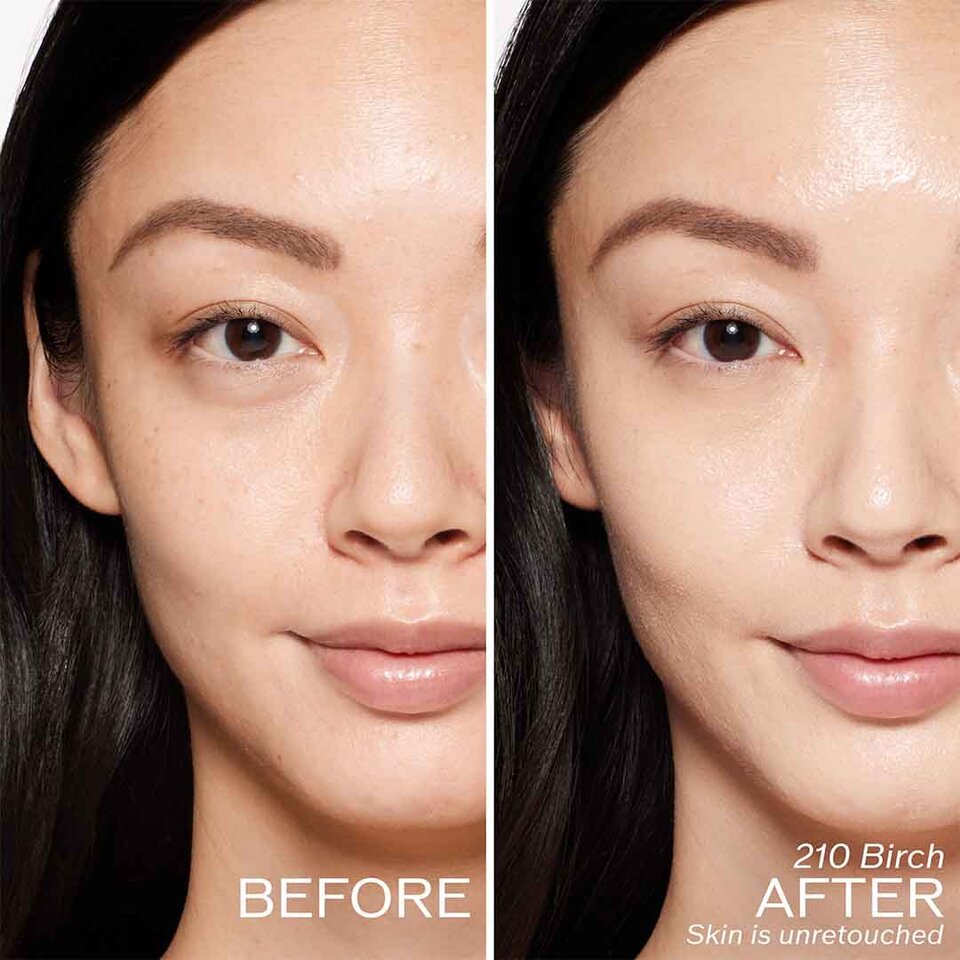 Shiseido Makeup RevitalEssence Skin Glow Foundation | TANGS Singapore