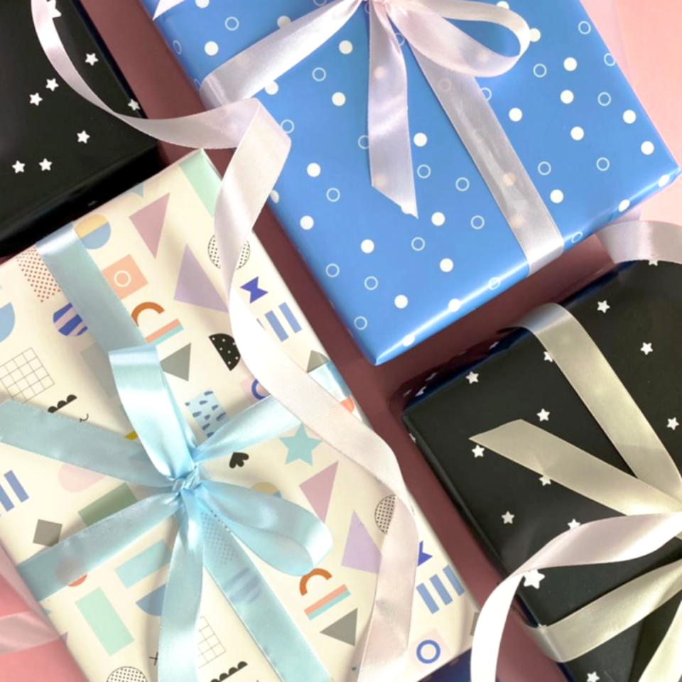 Gift Wrapping Paper Roll - 3 Sheets Ocean Blue Dots | Tangs Singapore