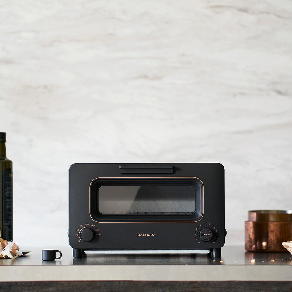 BALMUDA THE TOASTER - BLACK | TANGS Singapore