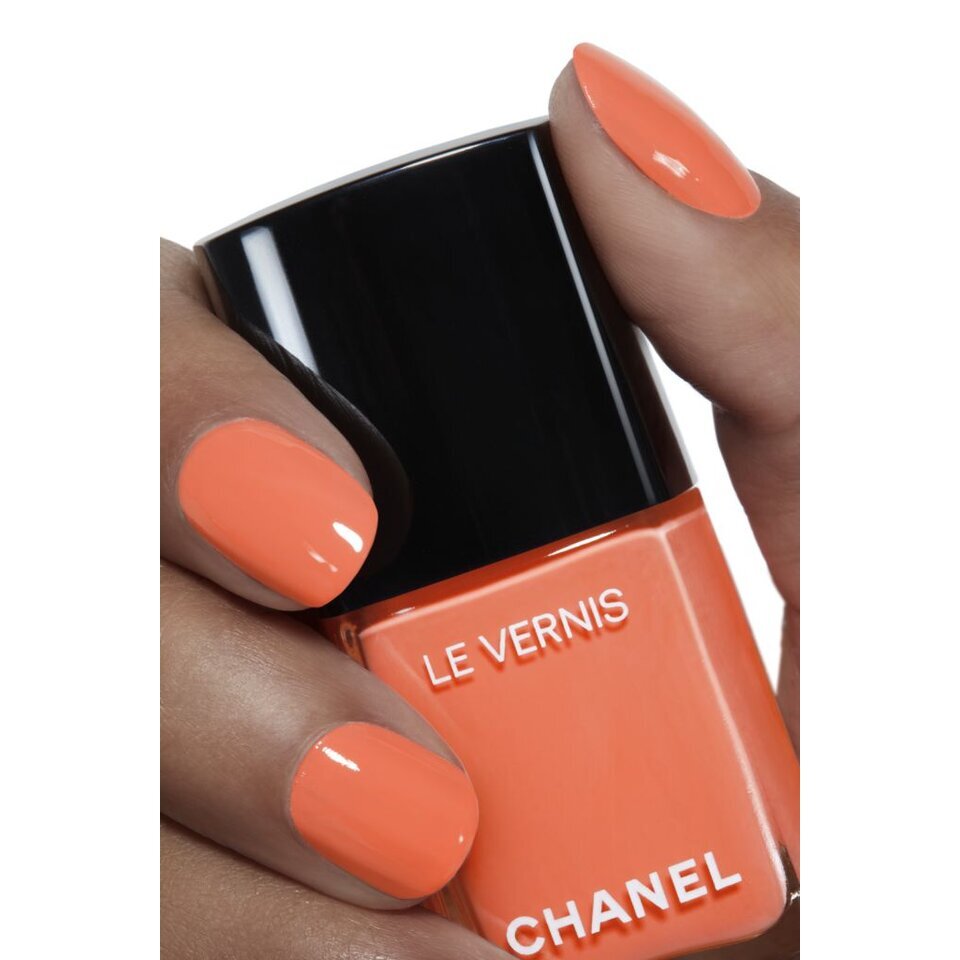 LONGWEAR NAIL COLOUR | TANGS Singapore