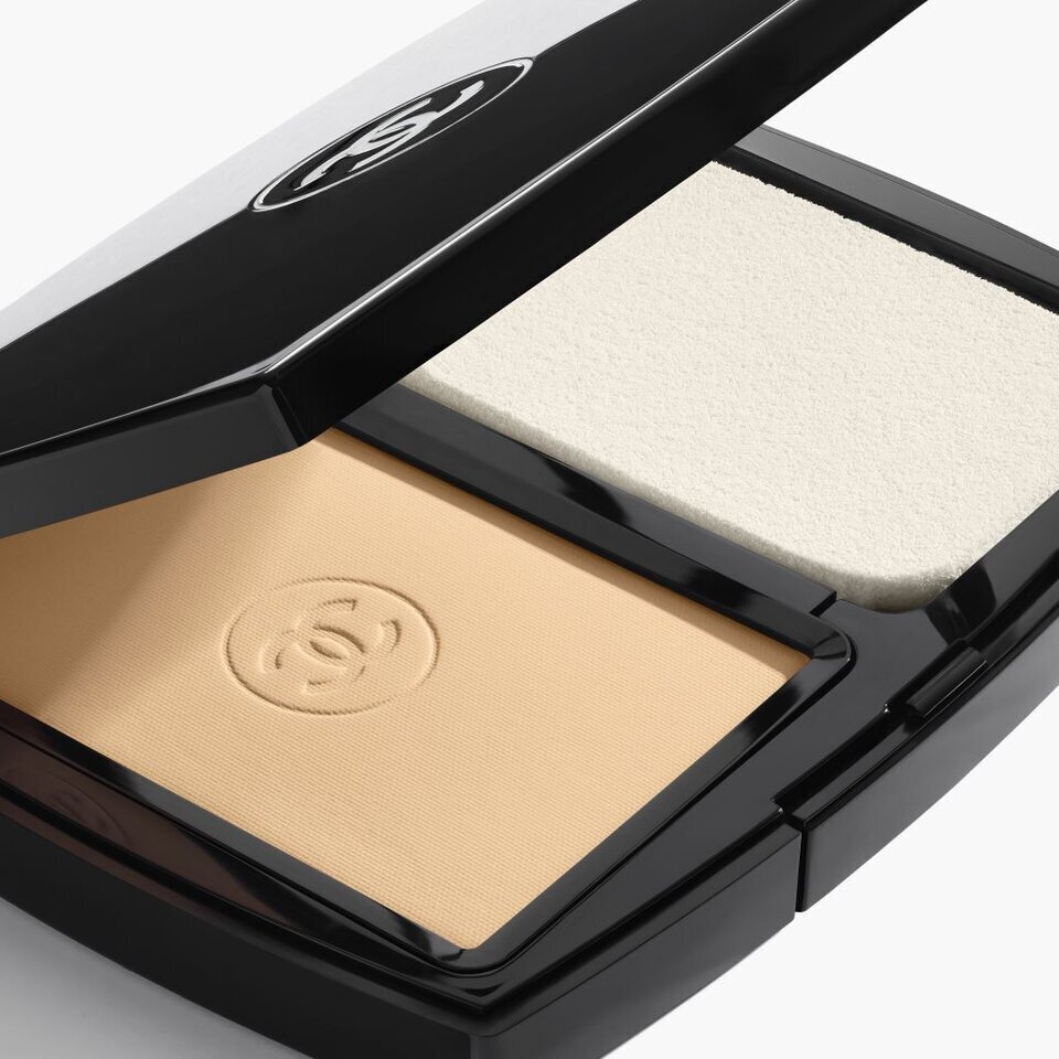 CHANEL Brightening Compact Foundation LongLasting Radiance  Protection   Thermal Comfort  MYER