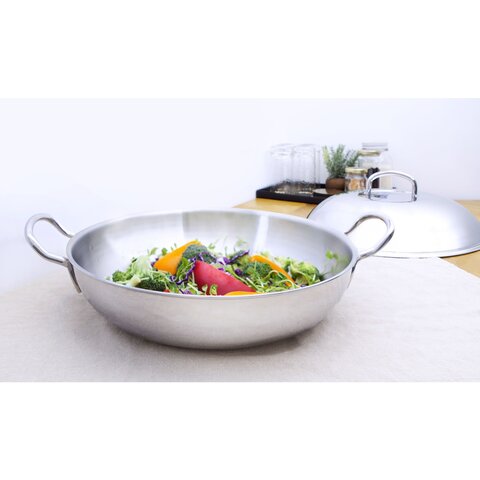 https://tangs-prd-cdn.ascentismedia.com/ProductImages/e99327d1-670e-4d57-a63c-61fa2dee86f1/1/240x240/stainless-steel-5-ply-wok-with-2-handles-with-lid-731sf-r-223685-230920024609.jpg