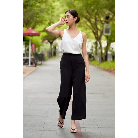 Pants \u0026 Shorts | TANGS Singapore